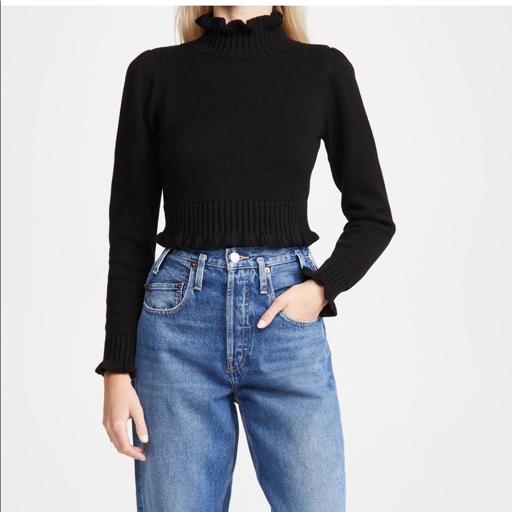 Ruffle cropped turtleneck